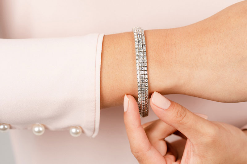 Exquisite Classic Diamond Bracelet