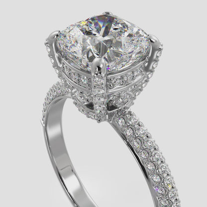 Luxury Diamond Engagement Ring